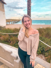 Load image into Gallery viewer, Bev Henley Top
